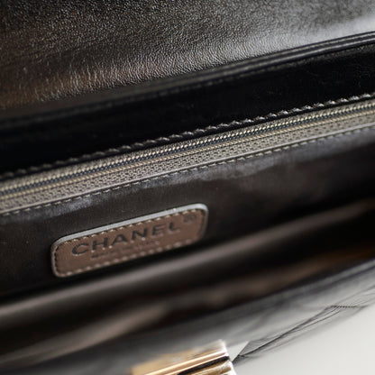 Chanel East West Flap Black - photo 8