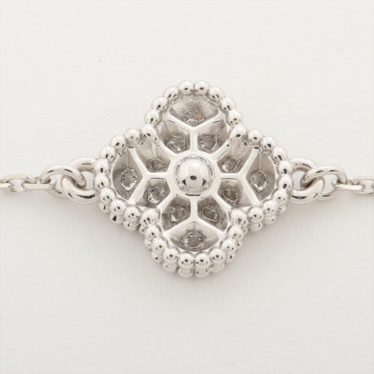 ITEM 14 - Van Cleef & Arpels VCA Sweet Alhambra White Gold Diamond Bracelet - photo 3