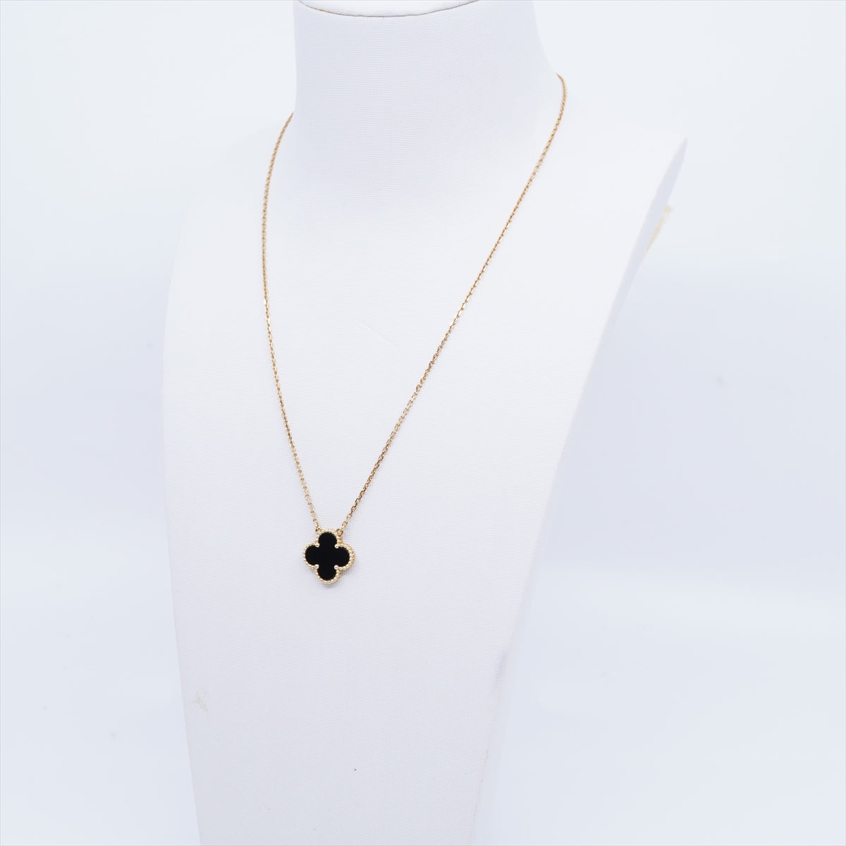Van Cleef & Arpels Vintage Alhambra Onyx Necklace - photo 3