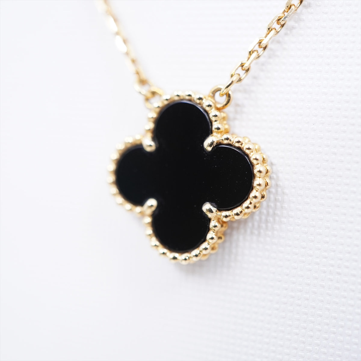 Van Cleef & Arpels Vintage Alhambra Onyx Necklace - photo 1