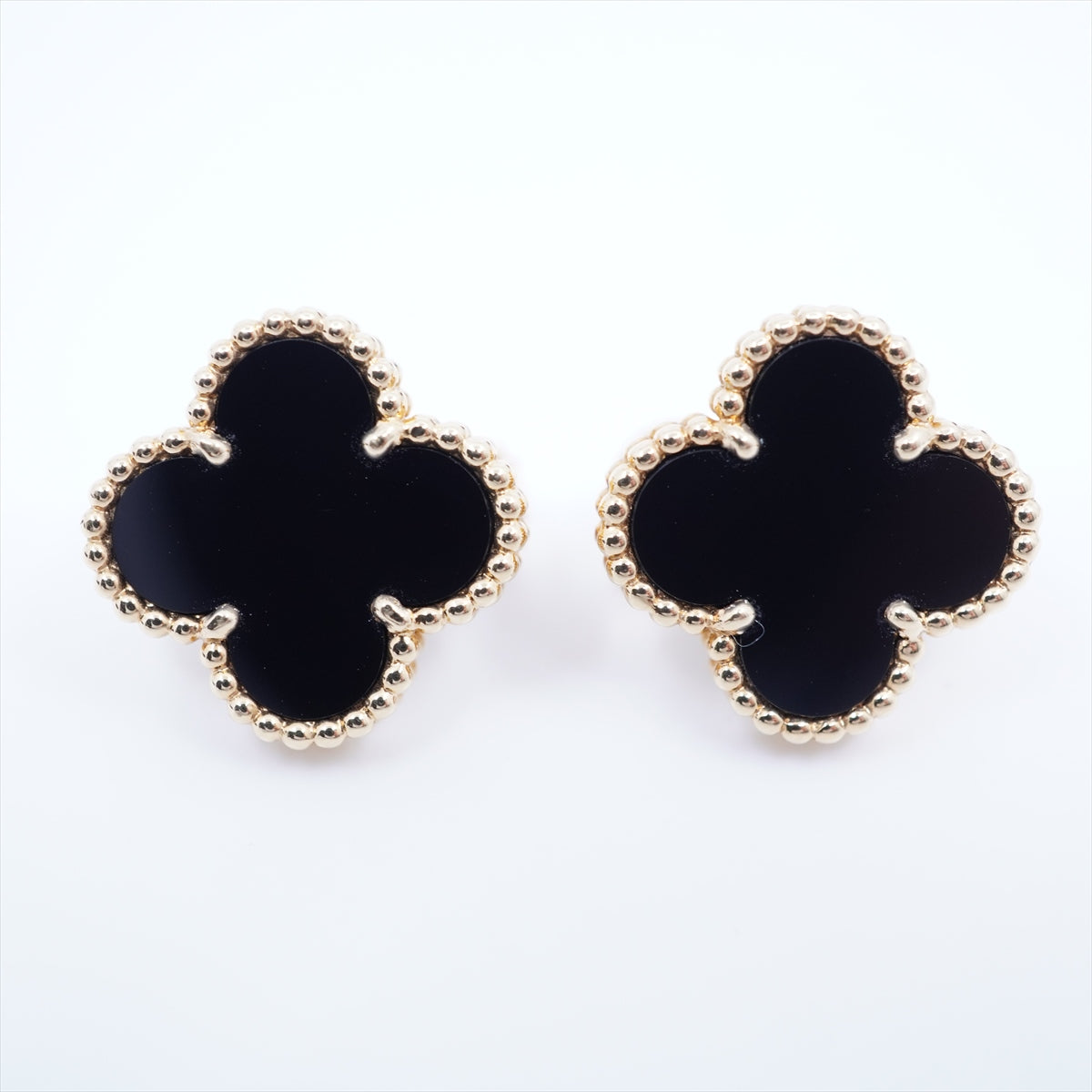 ITEM 26 - Van Cleef & Arpels Vintage Size Alhambra Onyx Piercing jewelry 2013 - photo 2