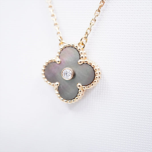 ITEM 25 - Van Cleef & Arpels Vintage Alhambra Grey shell Necklace 2014 Holiday Pendants - photo 1