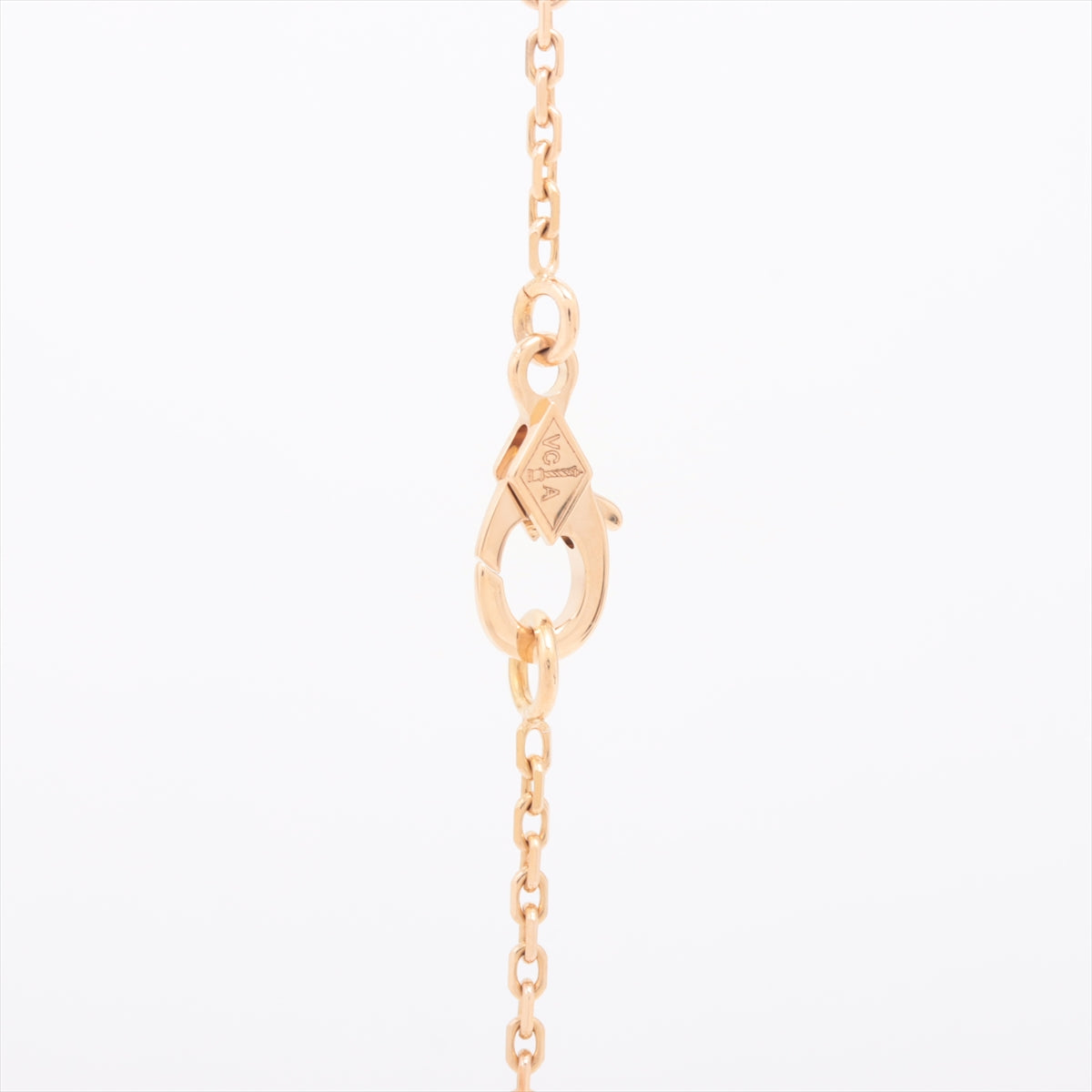 Van Cleef & Arpels Vintage Alhambra Onyx with Diamond Holiday Pendant Necklace 2016 - photo 5