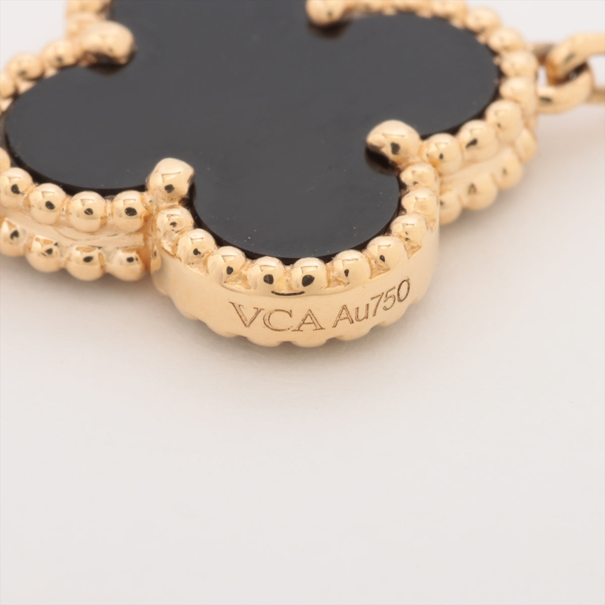 Van Cleef & Arpels Vintage Alhambra 5 Motifs Onyx Bracelet - photo 4