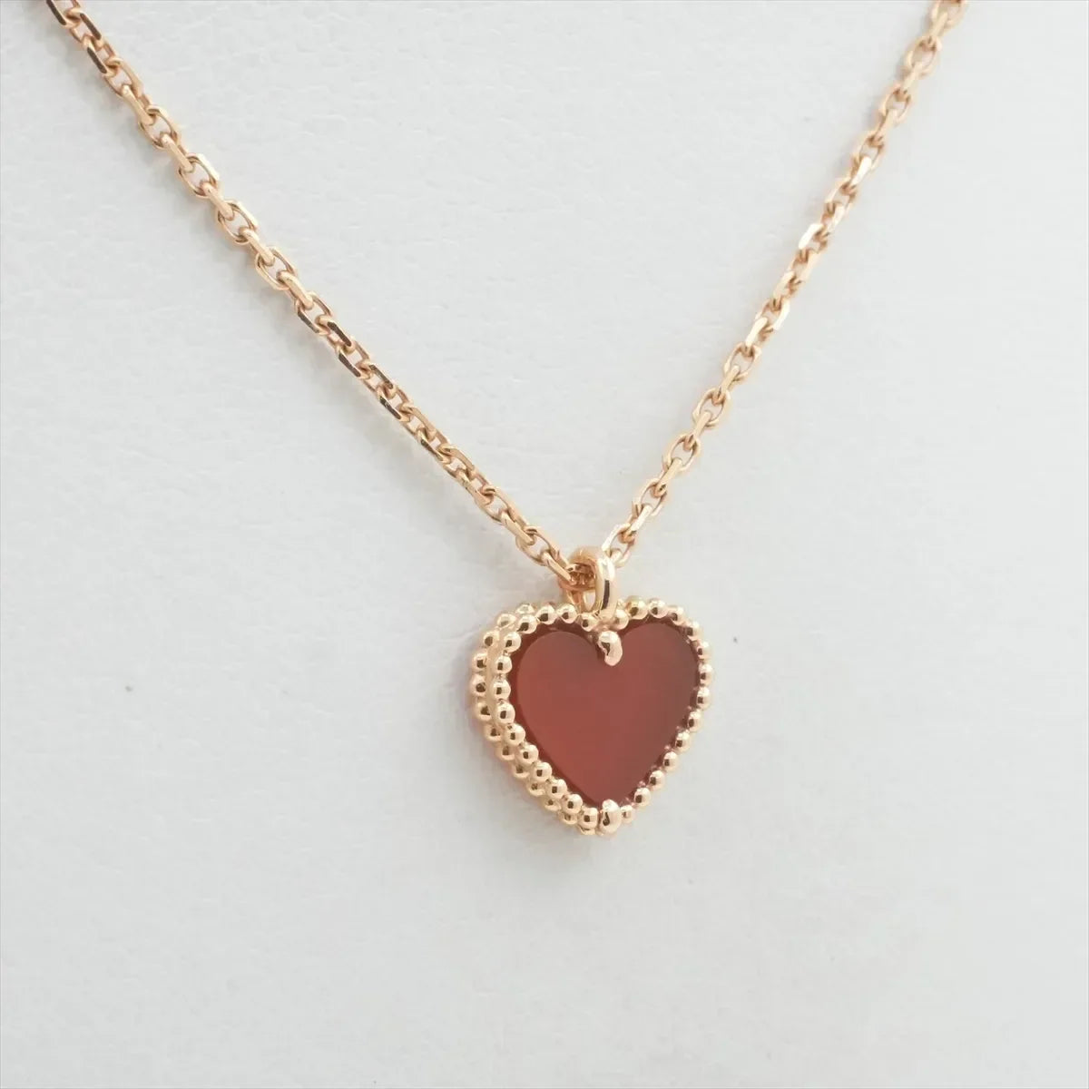 Van Cleef & Arpels Sweet Alhambra Hearts Carnelian Necklace - photo 3