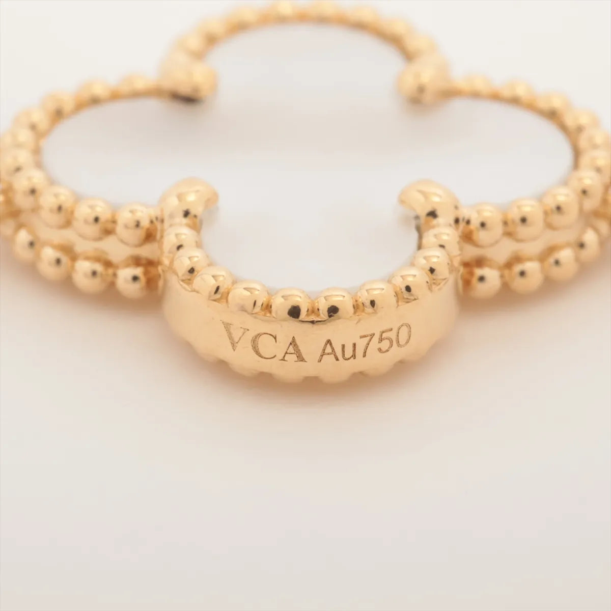 Van Cleef & Arpels Vintage Alhambra 5 Motifs Mother of Pearl Bracelet - photo 5
