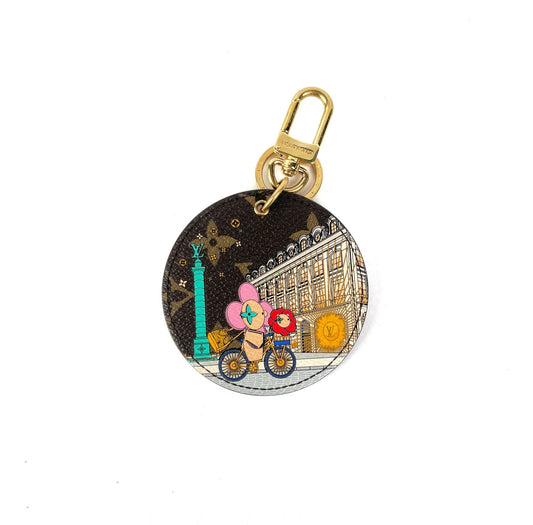 Louis Vuitton Limited Edition Key Charm Monogram - photo 1