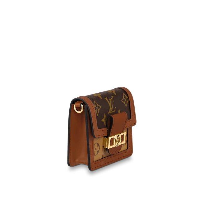 Louis Vuitton Bumbag Dauphine BB - photo 2