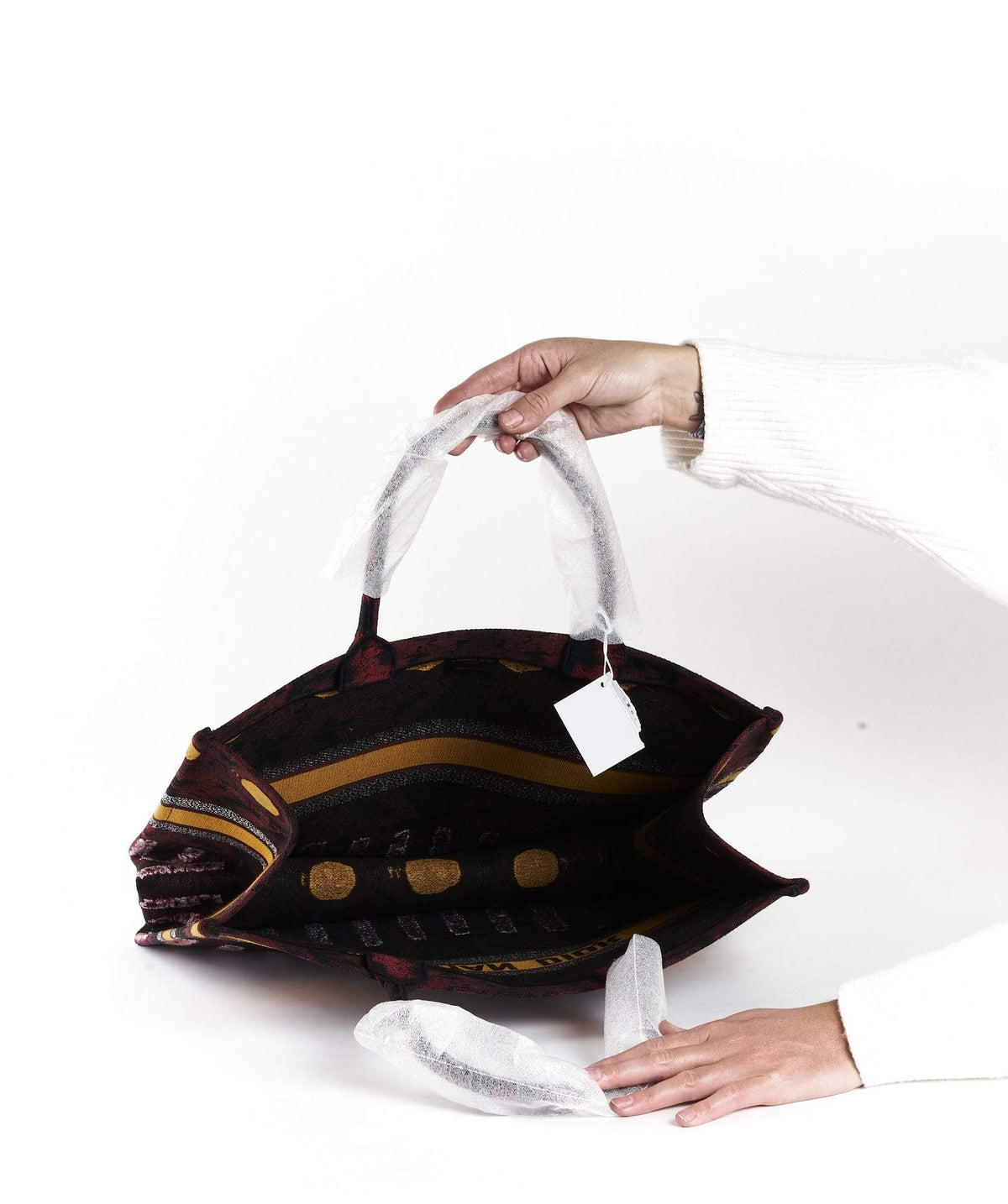 Christian Dior book tote Yellow circle and Burgundy print - image 4