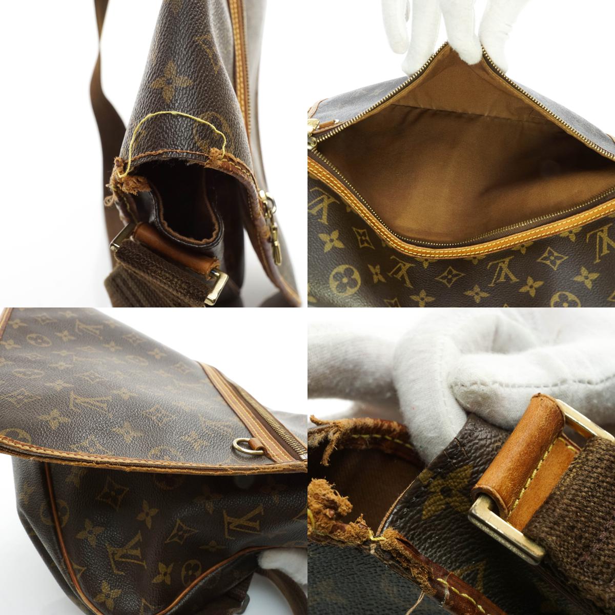 Louis Vuitton Bosphore Gm Messenger - photo 11