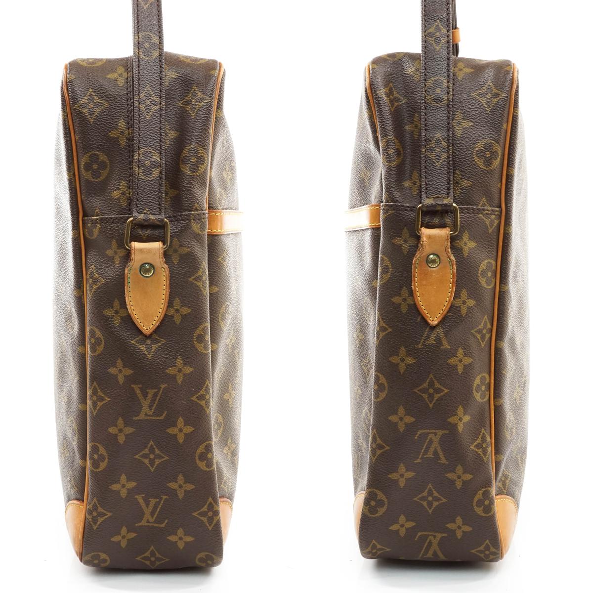 Louis Vuitton Danube Gm Crossbody - photo 14