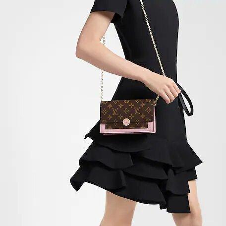 Louis Vuitton FLORE CHAIN WALLET Rose Ballerine Pink - image 3