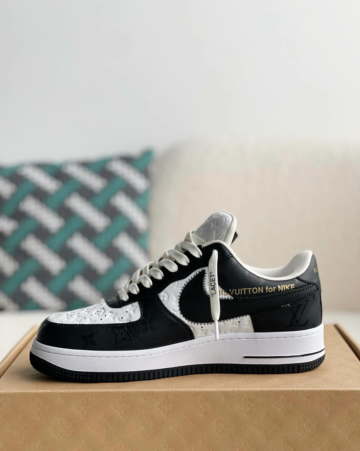 Louis Vuitton X Nike Air Force 1 Low Black White Sneaker - photo 7