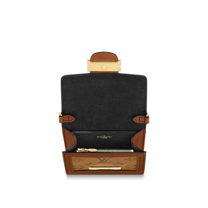 Louis Vuitton Bumbag Dauphine BB - photo 3