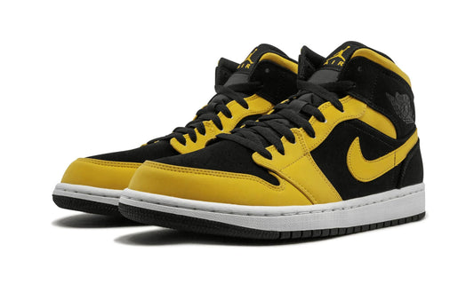 Air Jordan 1 Mid "New Love 2017 Release" - photo 1