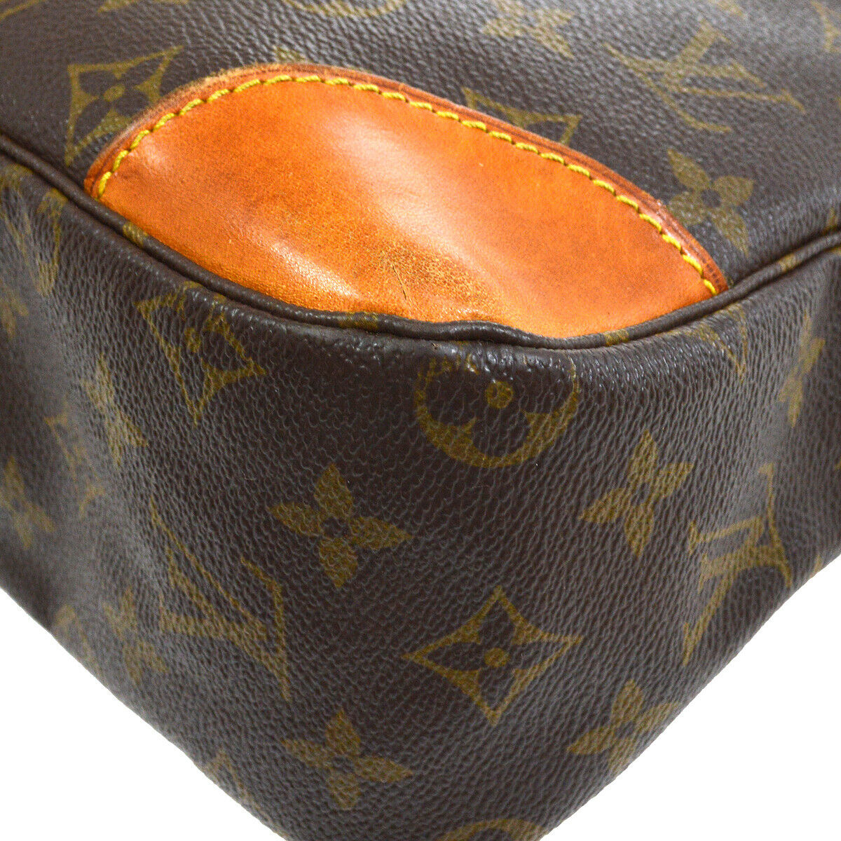 Louis Vuitton Boulogne 30 Shoulder - image 4