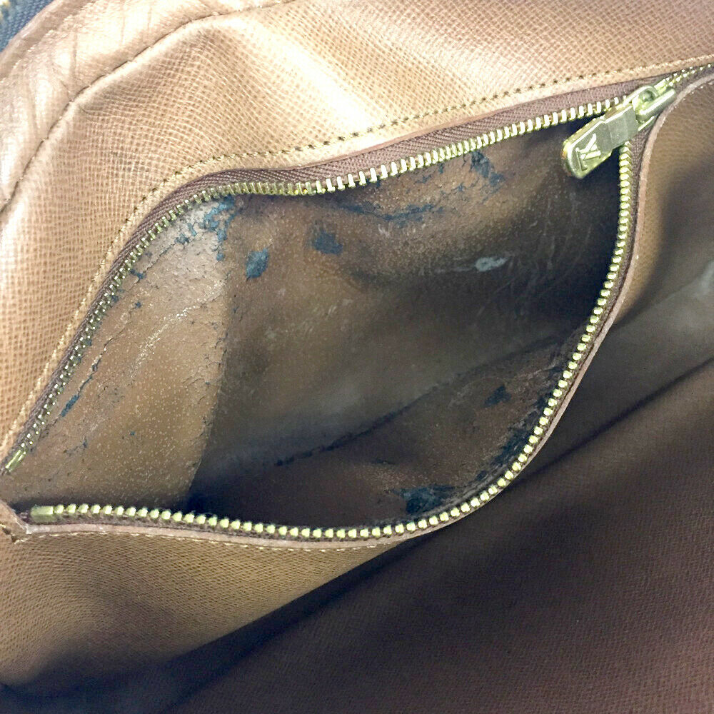 Louis Vuitton Marly Dragonne Clutch - photo 9