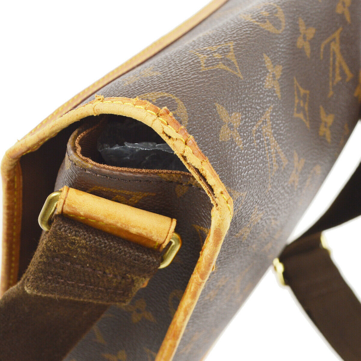 Louis Vuitton Bosphore Pm Crossbody - image 4