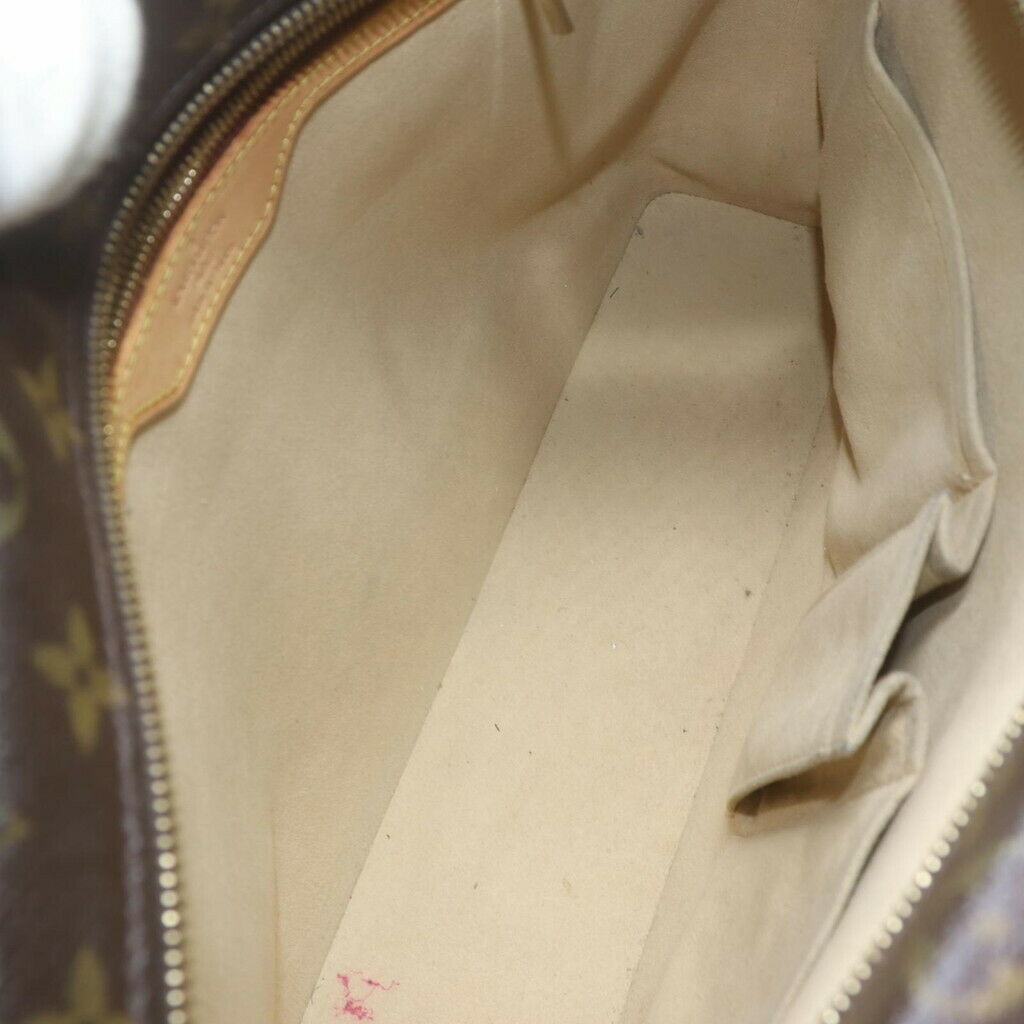 Louis Vuitton Luco Tote Bag Brown - image 9