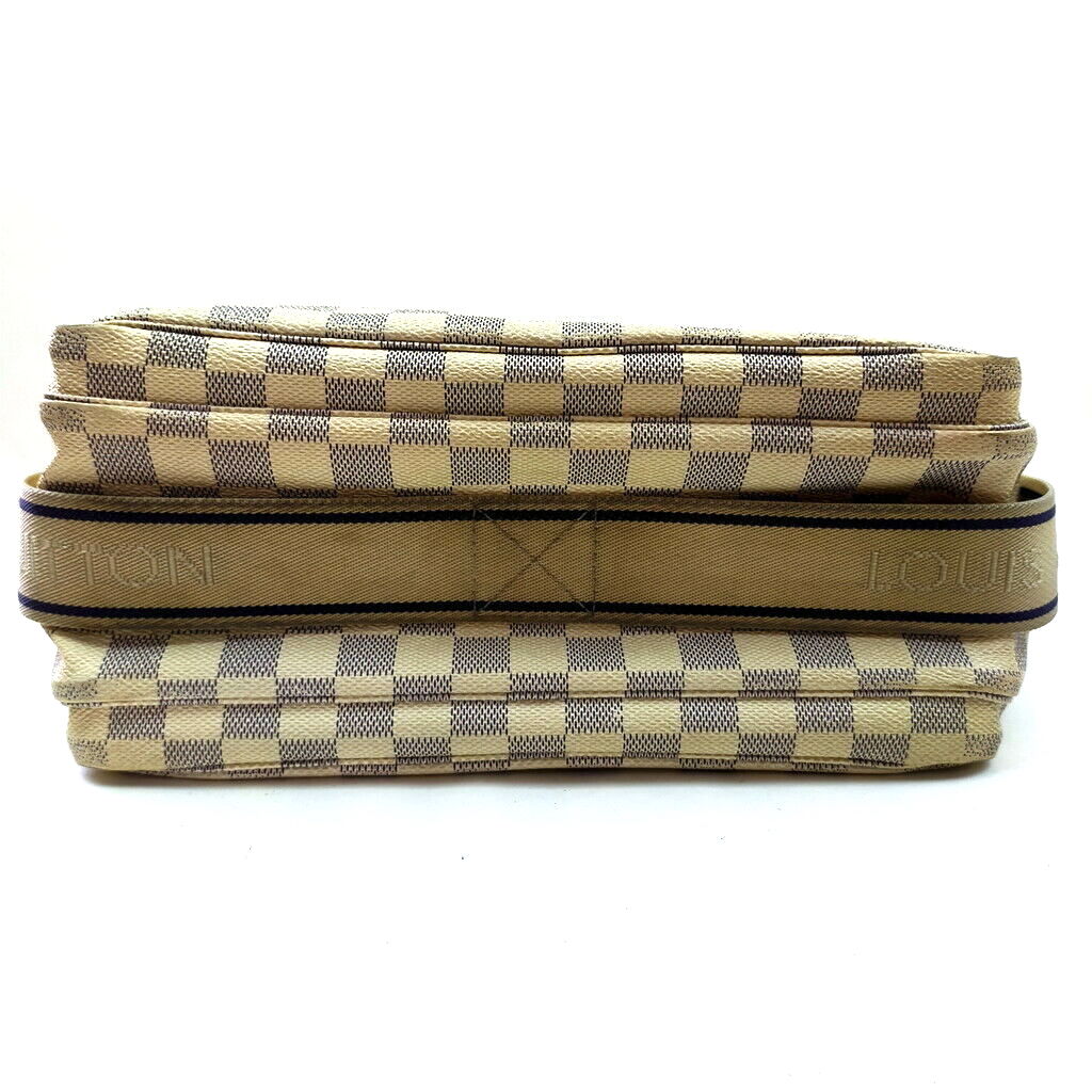 Louis Vuitton Naviglio Crossbody - image 5