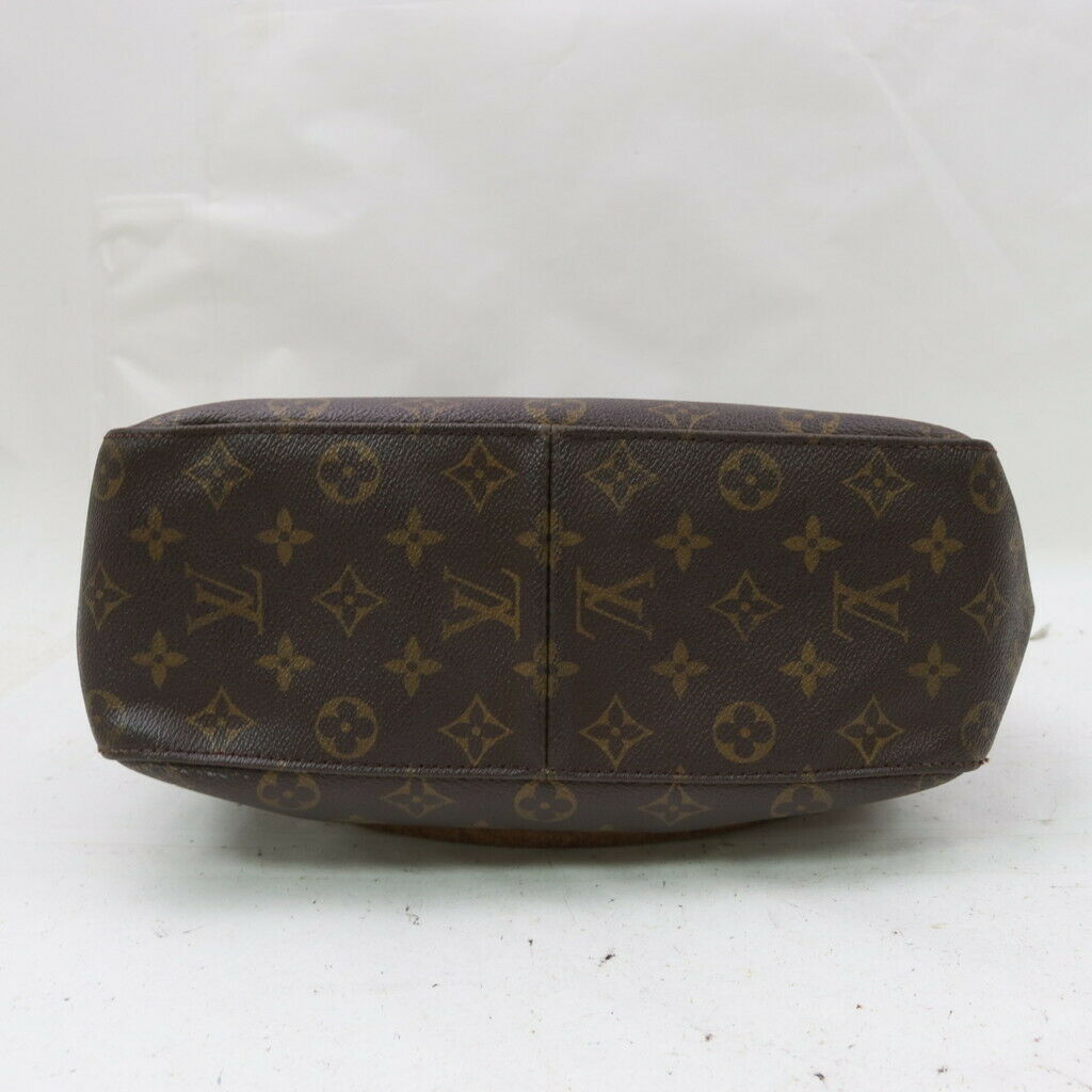 Louis Vuitton Looping Gm Shoulder - photo 5