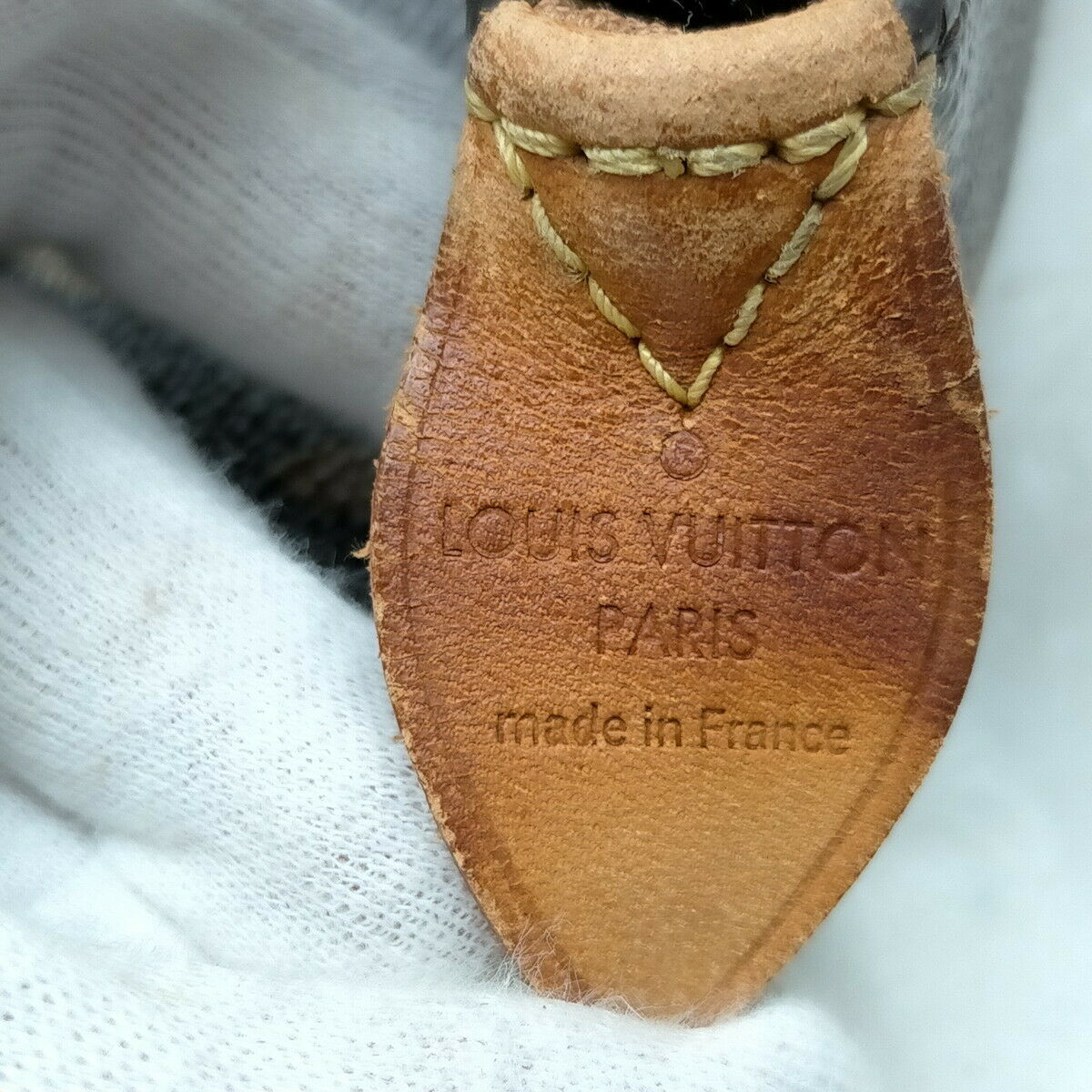Louis Vuitton Totally Mm Tote Bag - image 7