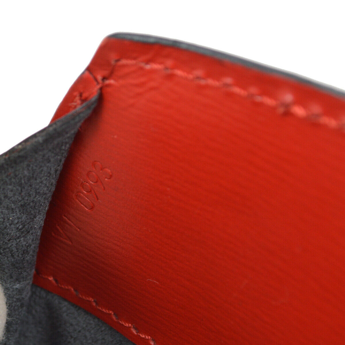 Louis Vuitton Cluny Shoulder Bag - photo 12