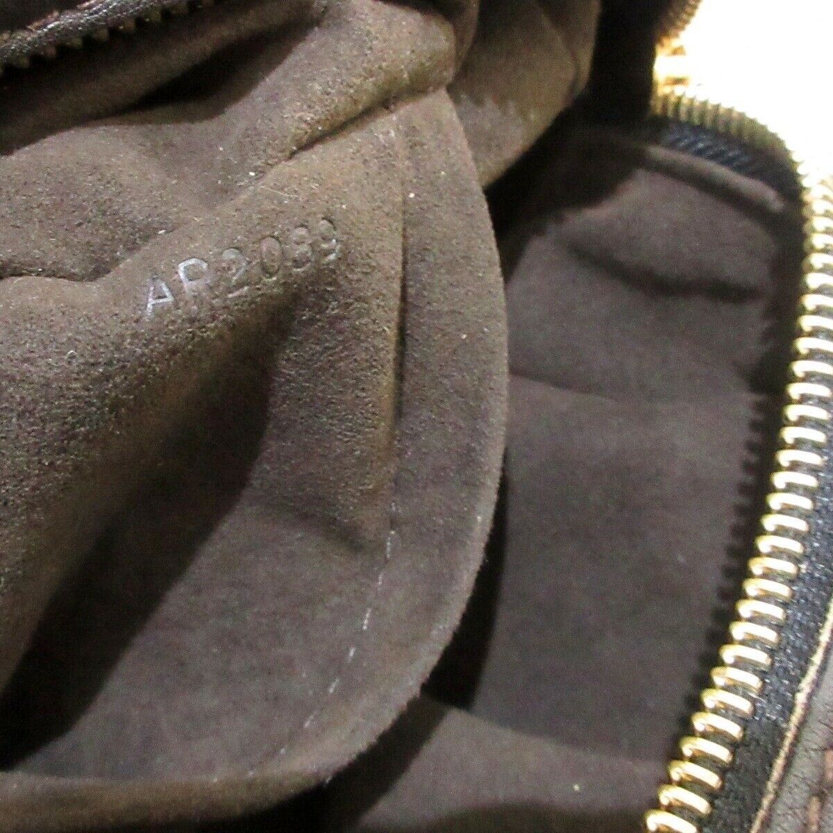 Louis Vuitton Lunar Pm Shoulder Bag - photo 8