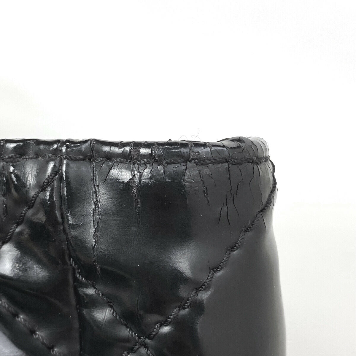 Chanel Matelasse Chain Tote Bag - photo 4