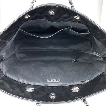 Chanel Matelasse Chain Tote Bag - photo 6