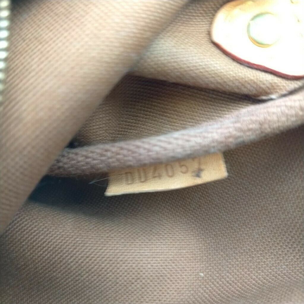 Louis Vuitton Shoulder Bag Brown - image 9