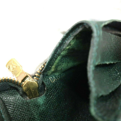 Louis Vuitton Taiga Bifold Zip - photo 10