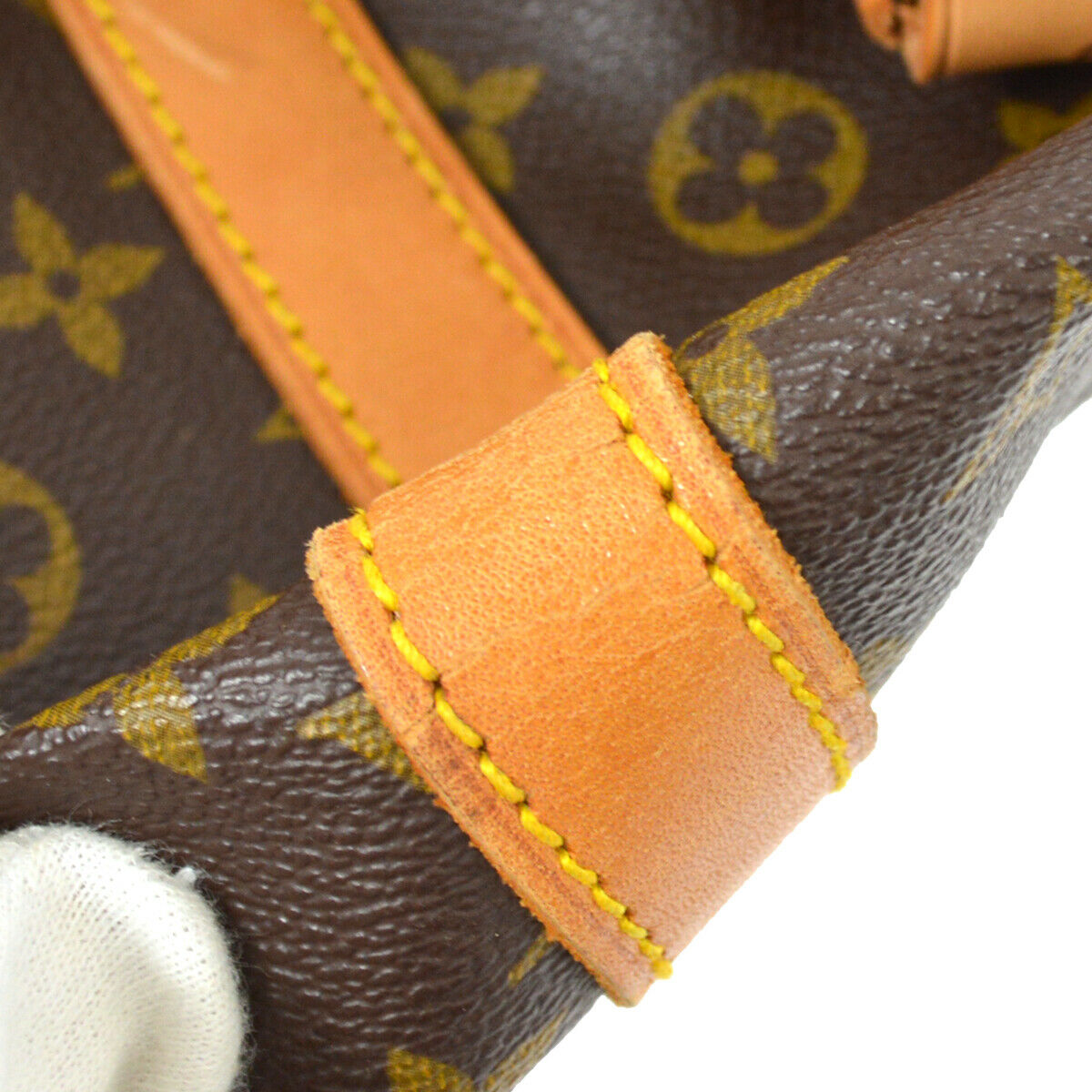 Louis Vuitton Keepall 60 Travel Bag - image 4