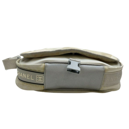 Chanel Crossbody Bag White Nylon - photo 5