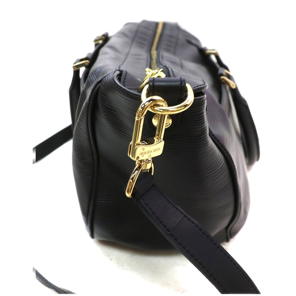Louis Vuitton Travel Bag Black Epi - photo 5