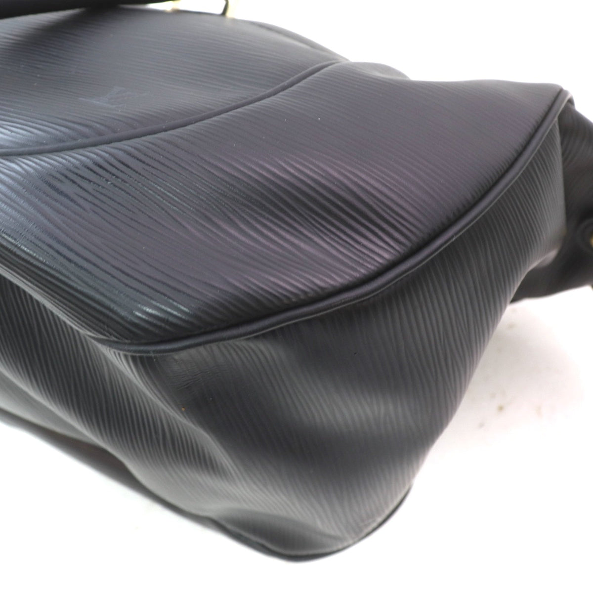 Louis Vuitton Travel Bag Black Epi - photo 7