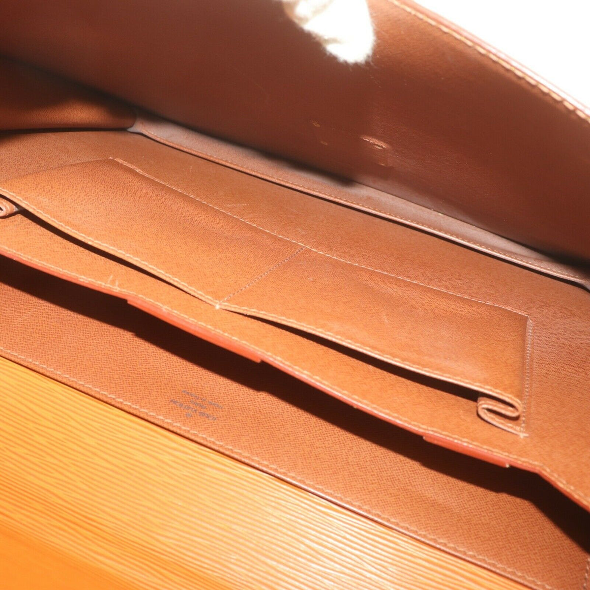 Louis Vuitton Serviette Conseiller - photo 12