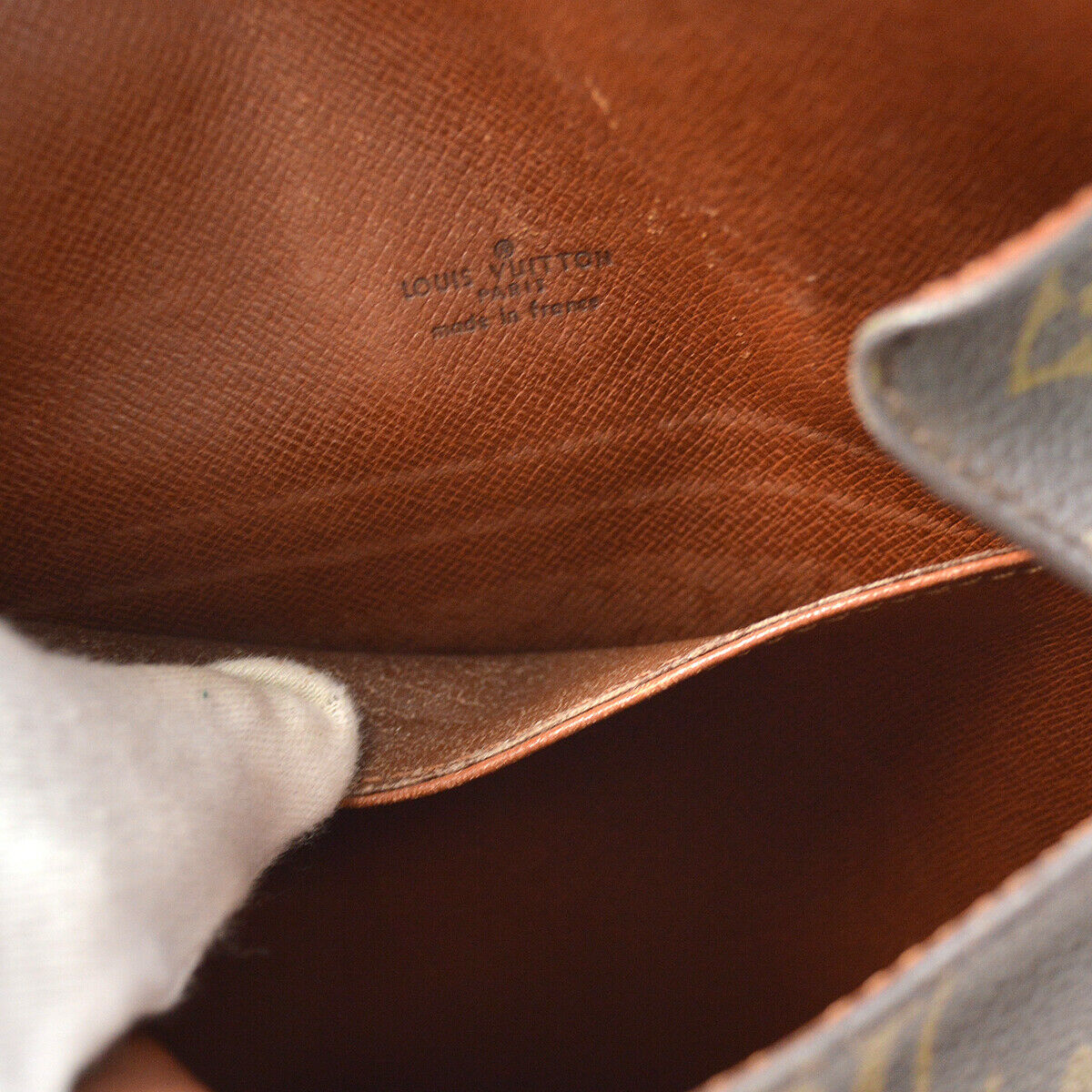 Louis Vuitton Saint Cloud Mini - photo 10