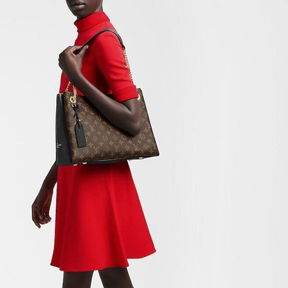 Louis Vuitton SURÈNE MM - image 2