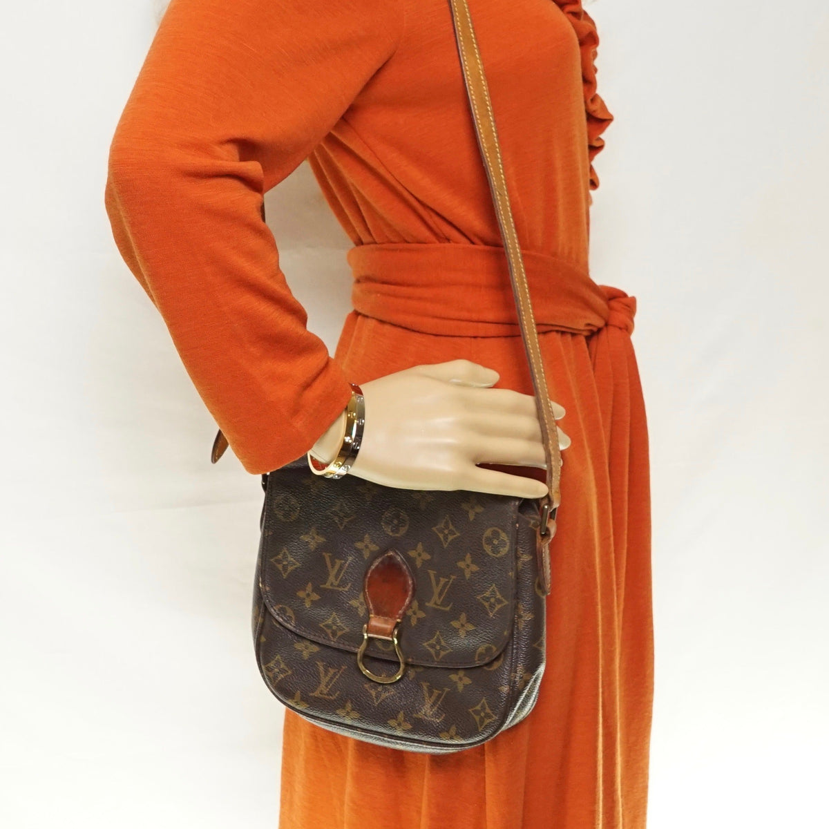 Louis Vuitton Saint Cloud Mm - photo 2