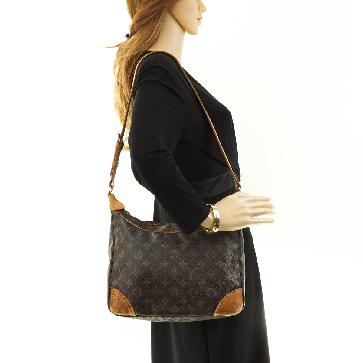 Louis Vuitton Boulogne 30 Crossbody - photo 2