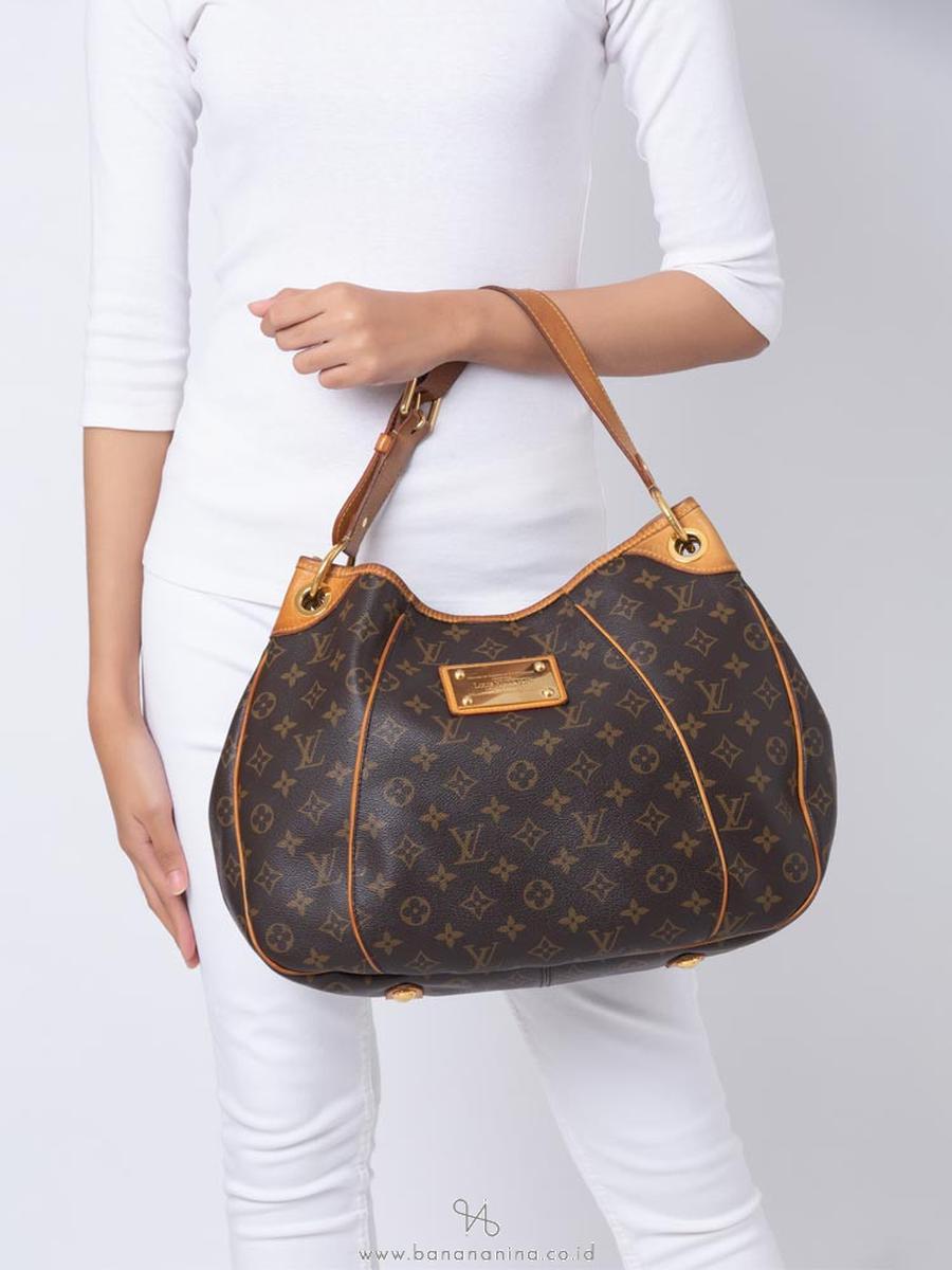 Louis Vuitton Galliera Pm Hand Bag - image 2