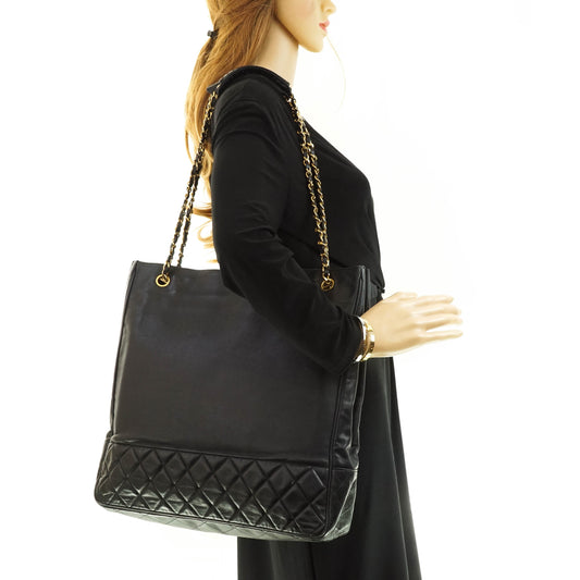 Chanel Matelasse Lambskin Tote Bag - photo 2