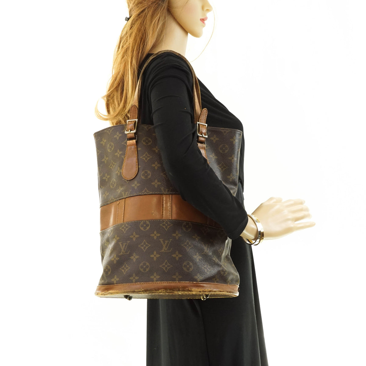Louis Vuitton Bucket Gm Shoulder - photo 2