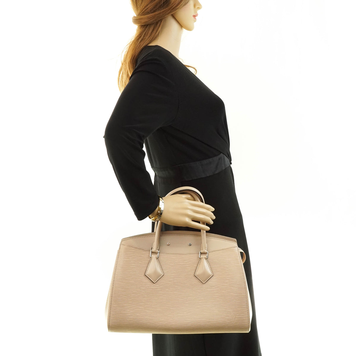 Louis Vuitton Soufflot Mm Hand Bag - photo 2