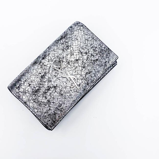 Saint Laurent Monogram Kate Belt Metallic Calfskin Silver Leather Messenger Bag - photo 9