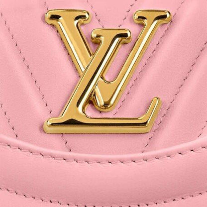 Louis Vuitton NEW WAVE CAMERA BAG - image 5